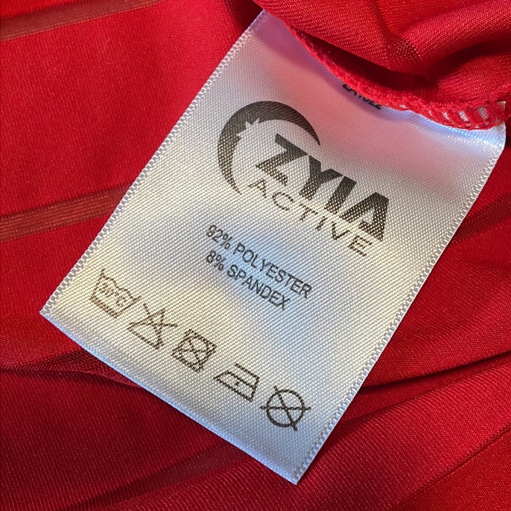 Zyia Active, Havana tank top, cherry red - Picture 3 of 7